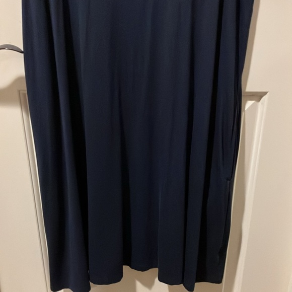 EUC Time & Tru XXL Navy Pull On Sleeveless Dress Navy Color 2 Pockets Stretchy - Picture 2 of 4